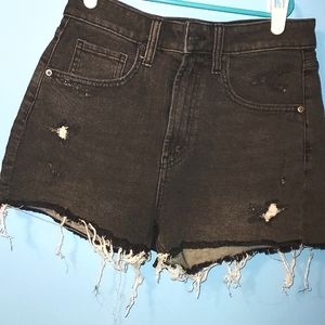 WILD FABLE SIZE 4 RIPPED BLACK DENIM SHORTS; NWOT‼️